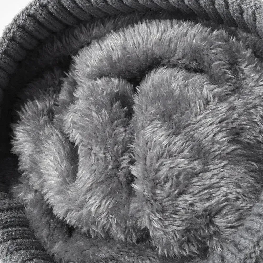 North Royal Gary Pompom Beanie