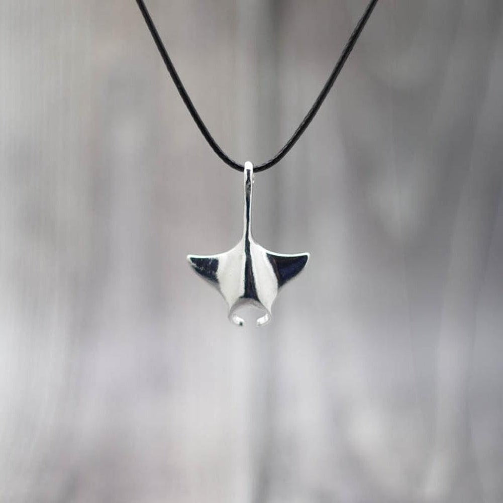 North Royal Manor Stingray Necklace