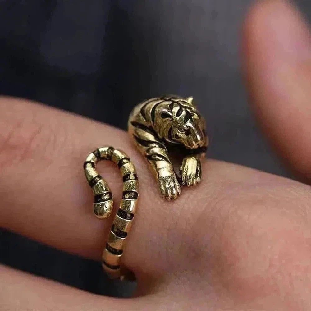 North Royal Massena Tiger Ring