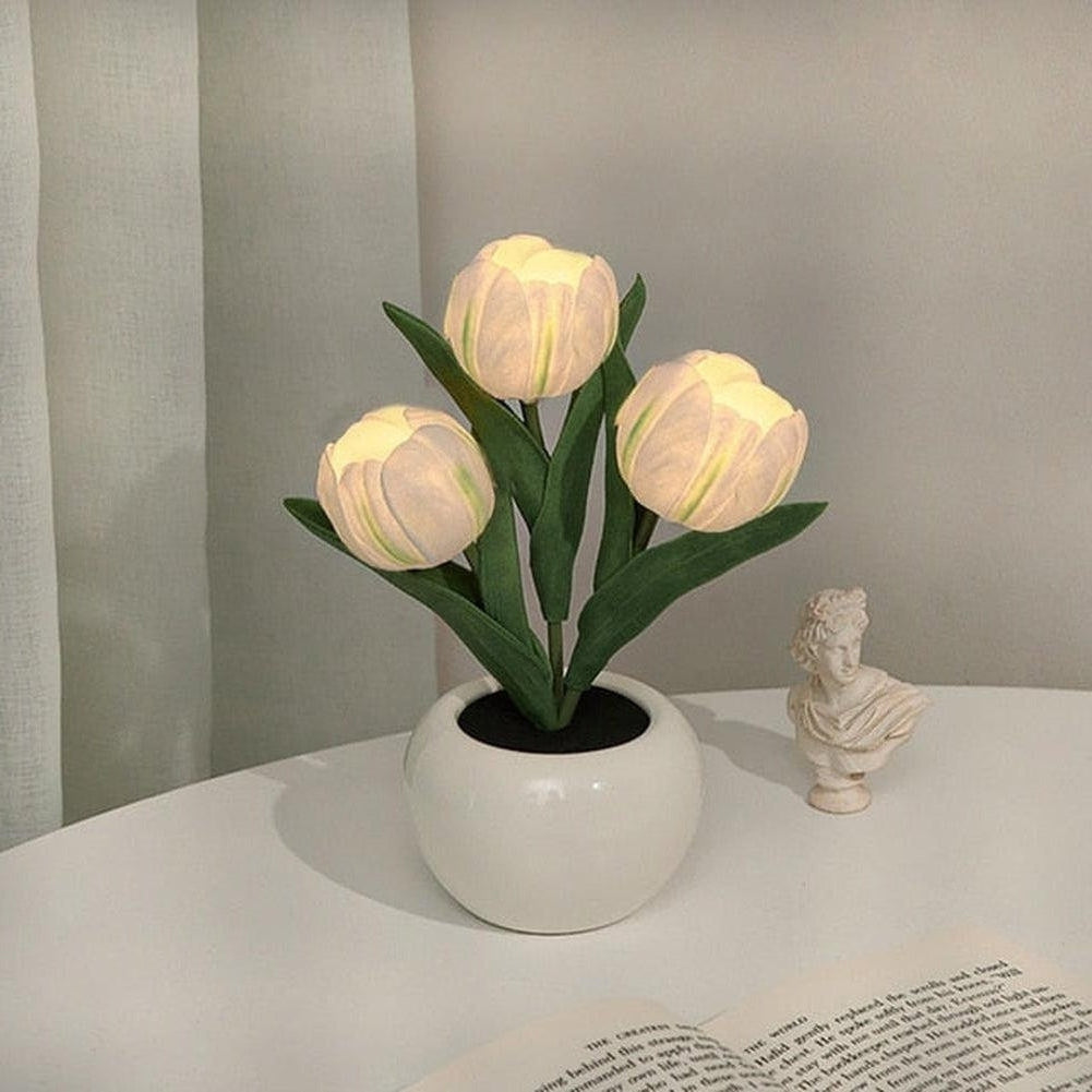 North Royal Tulip Table Lamp