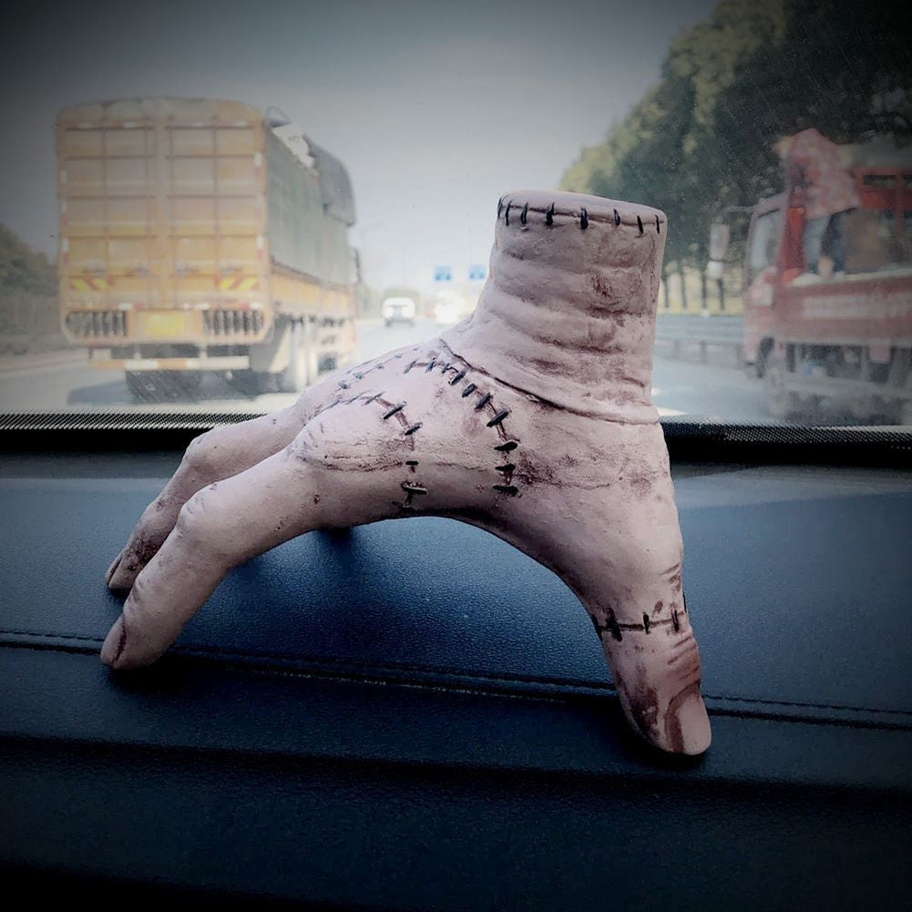Saint Morris "Thing" Hand Decor