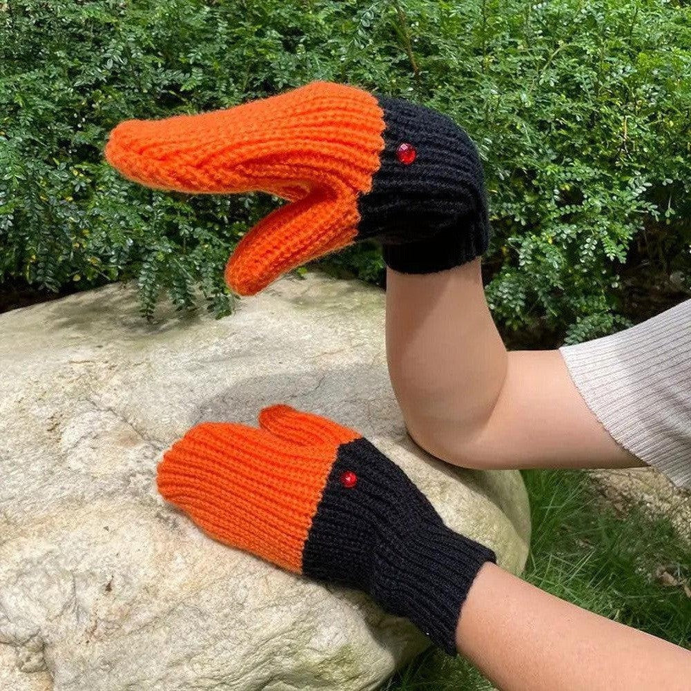 Sky Madrid Daly Duck Gloves