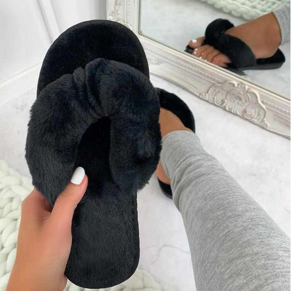 Saint Morris Too Cute Faux Fur Toe Thong Slippers