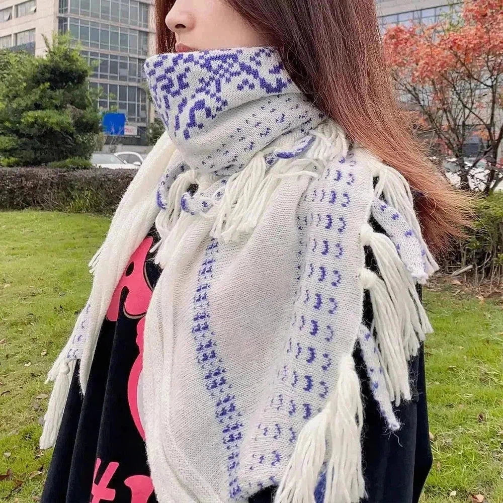 Saint Morris Owl Scarf