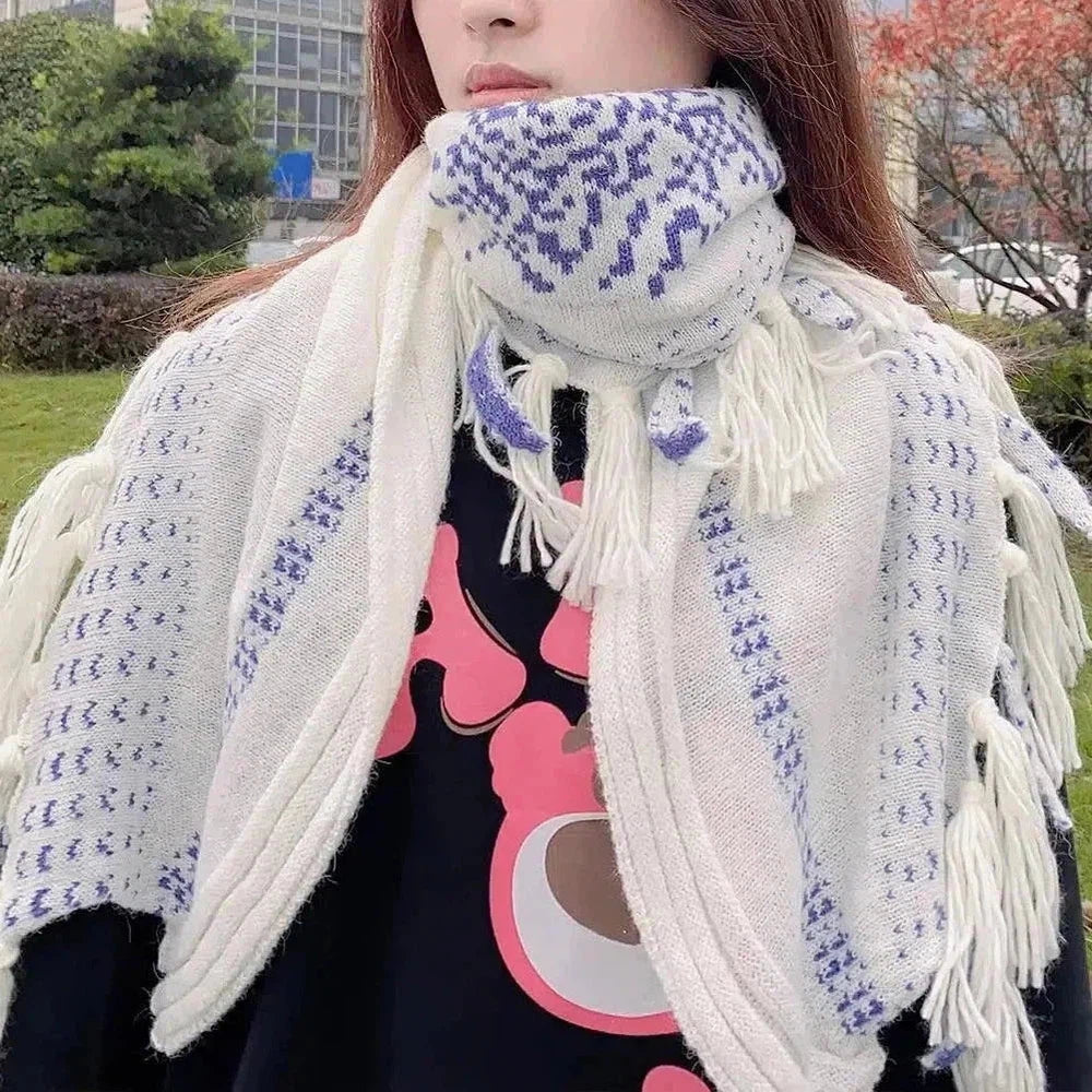 Saint Morris Owl Scarf