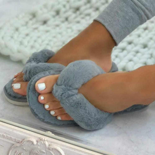 Saint Morris Too Cute Faux Fur Toe Thong Slippers