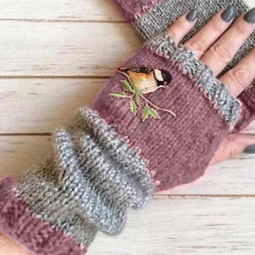 Sky Madrid Embroidery Bird Knitted Gloves